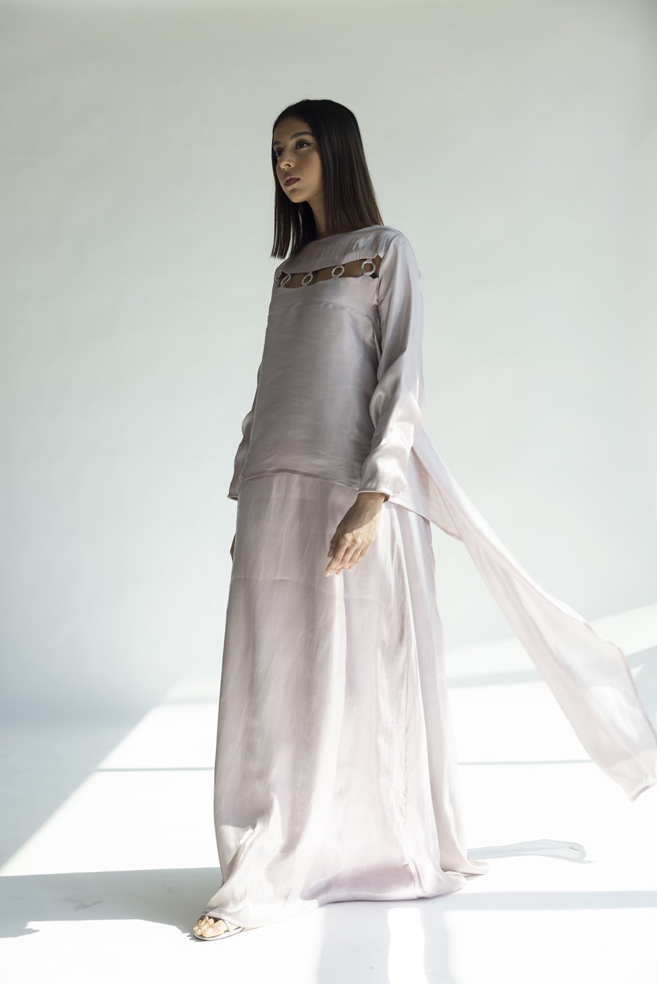 LOOK 2