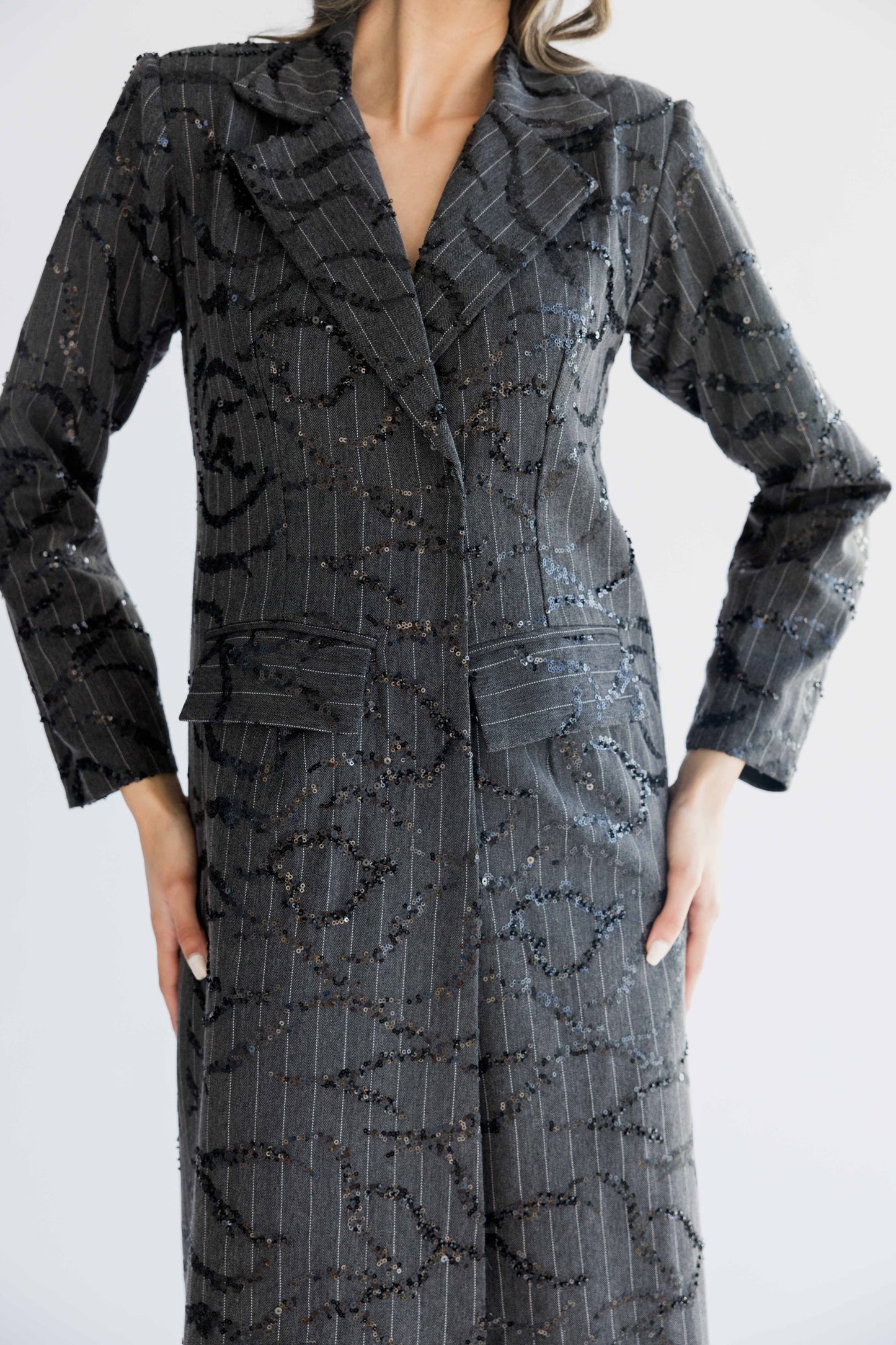 Sequined long blazer